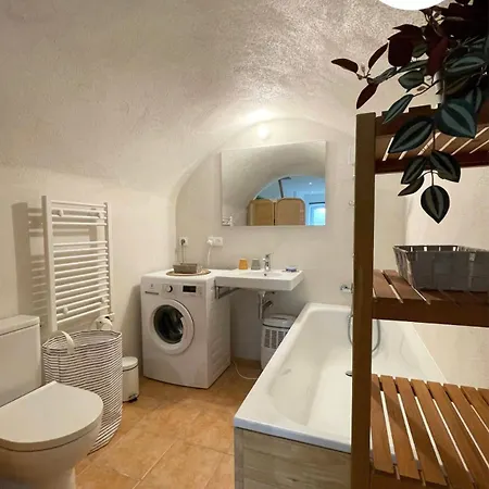 Charmante Maison Avec Terrasse, Pays De La Lavande Дом отдыха