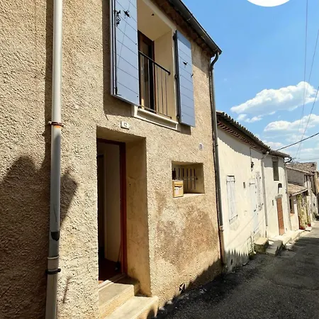 Charmante Maison Avec Terrasse, Pays De La Lavande *