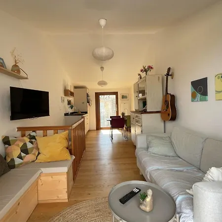 Charmante Maison Avec Terrasse, Pays De La Lavande