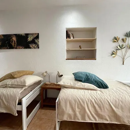 Charmante Maison Avec Terrasse, Pays De La Lavande Valensole